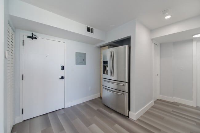 Photo - 1800 NW 24th Ave Unit 712