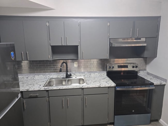 Photo - 10242 Westmar Rd