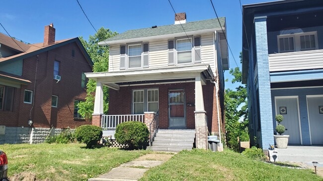 Photo - 7921 Union Ave
