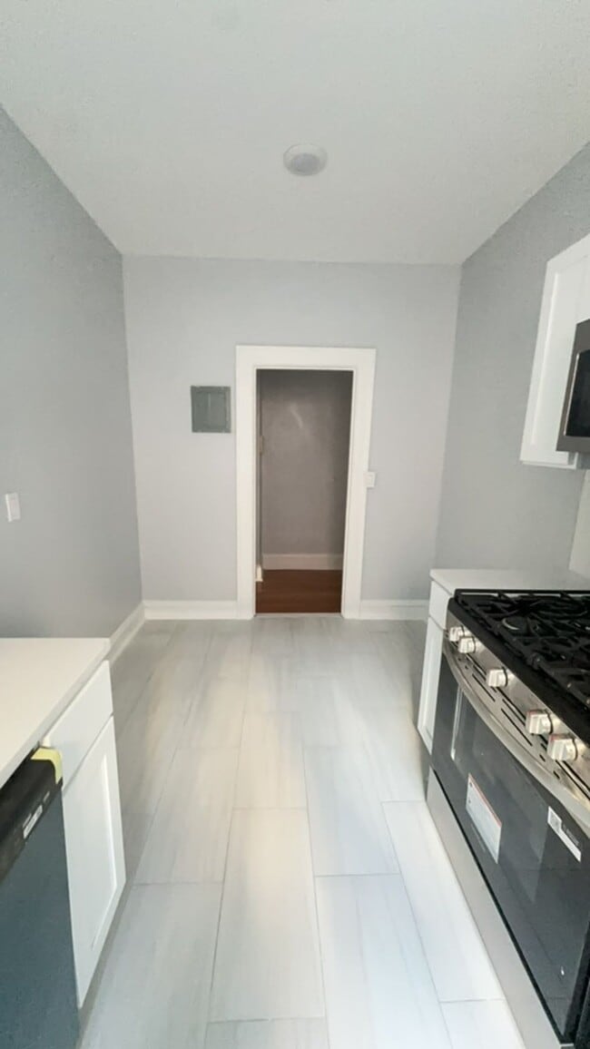 Hudson Crest - Cliffside Park