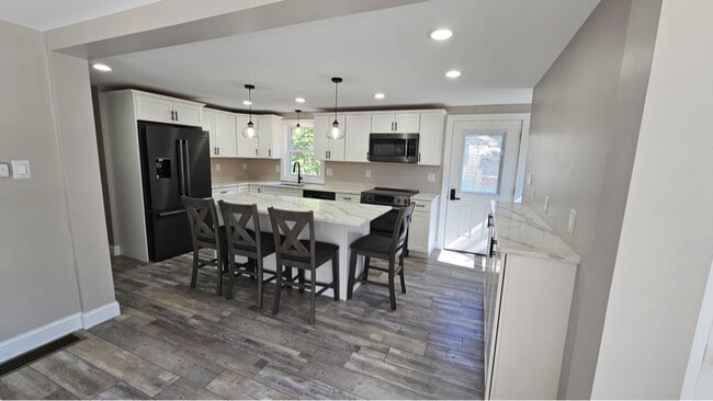 Photo - 17 Powderhouse Rd