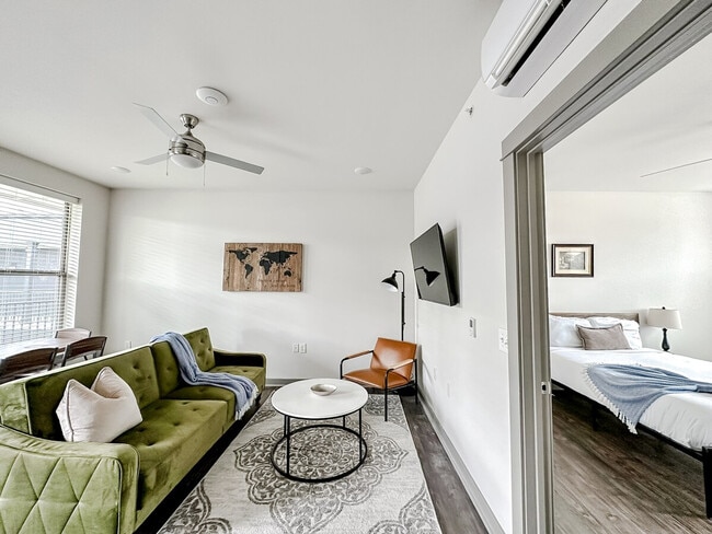 Photo - 111 E 4th St Unit ID1036795P