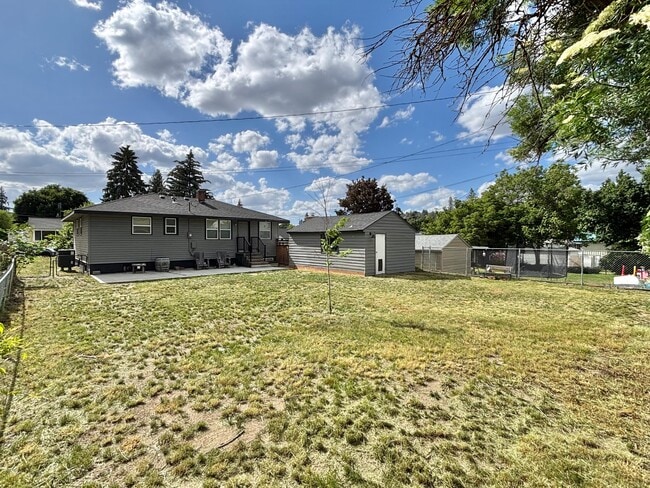 Photo - 6020 N Elgin St