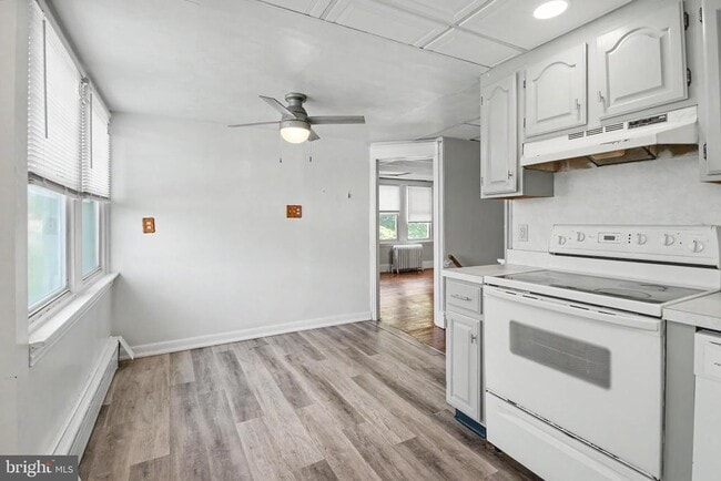 Photo - 59 N Schuylkill Ave