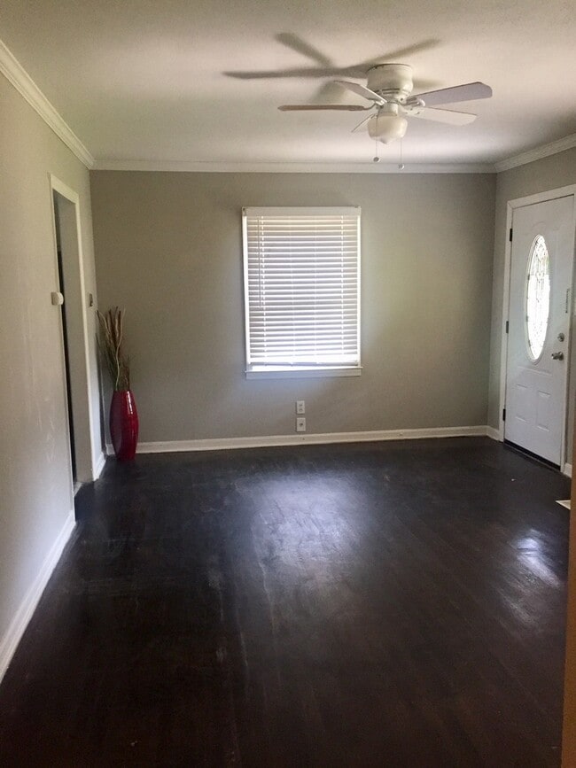 Photo - LARGE 3 bedroom + flex room,  2 bath home!!!