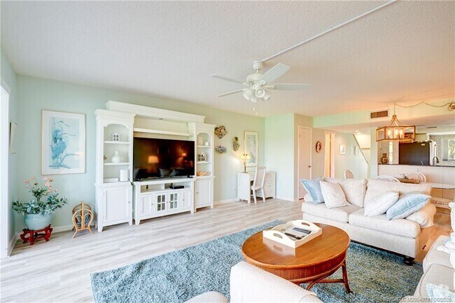 Building Photo - 5532 NE Gulfstream Way Rental