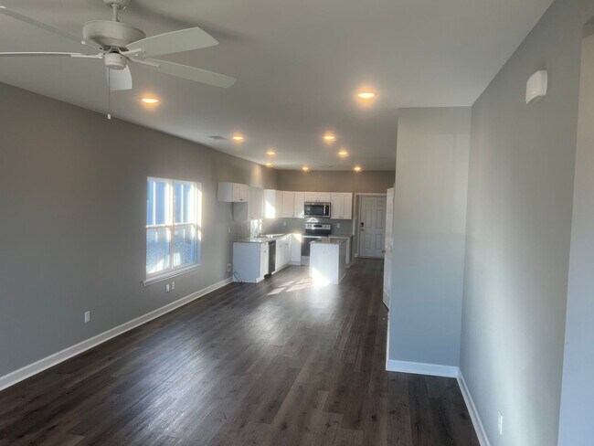 Photo - 3 Bed 3 Bath Home