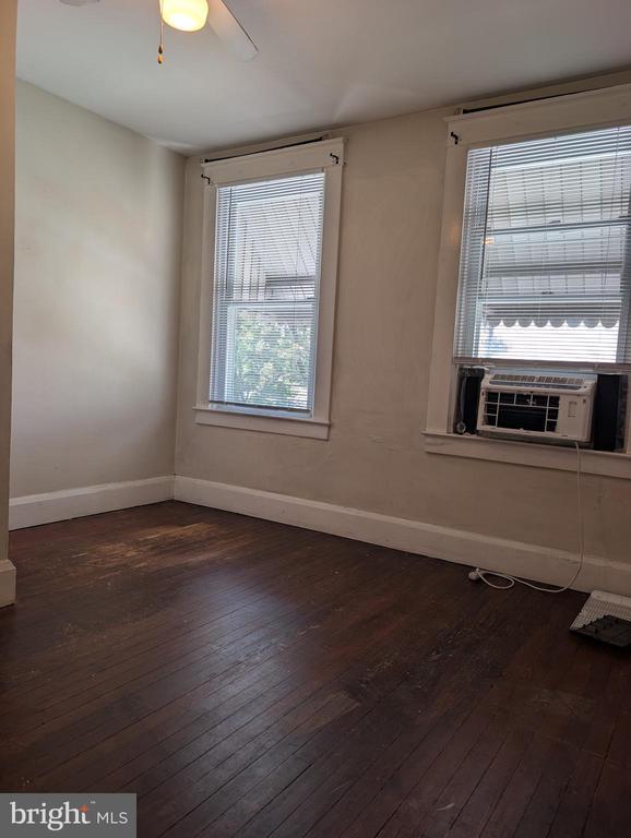 Photo - 3135 Tilden Dr