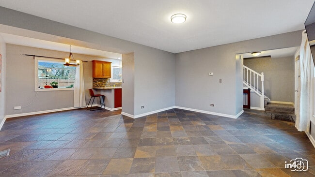 Photo - 239 Capitol Dr