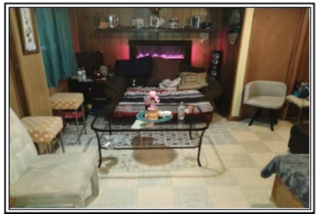 West Bedroom - 122 E Vidas Ave