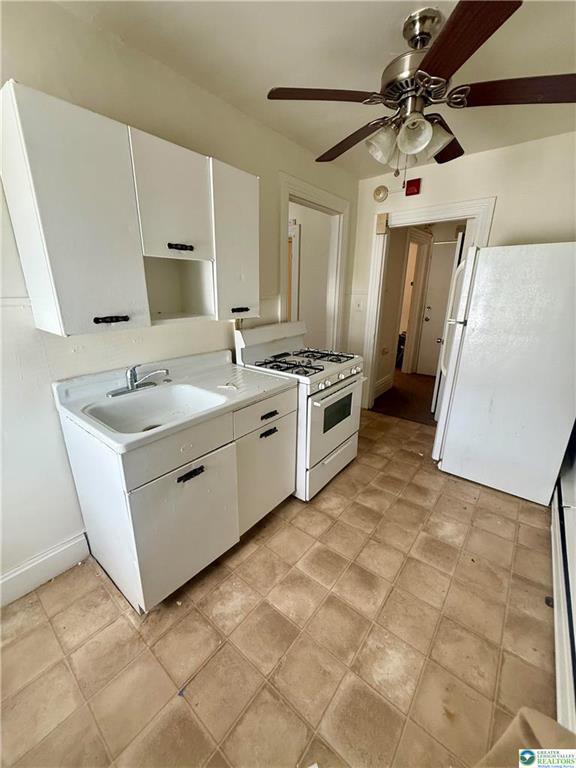 Photo - 922 Washington St