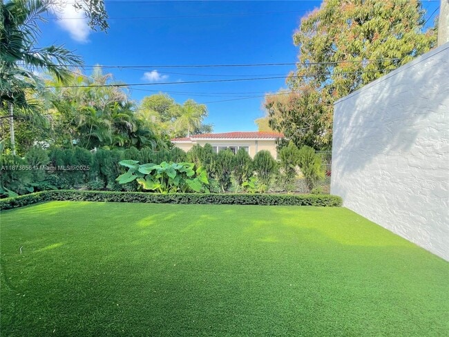 Photo - 1502 Tunis St