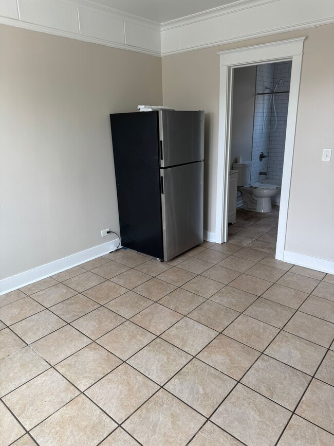 Building Photo - 7601 W 60th Pl Unit 2R Rental