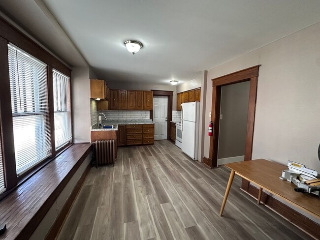 Photo - 109 E Stewart Rd Unidad A