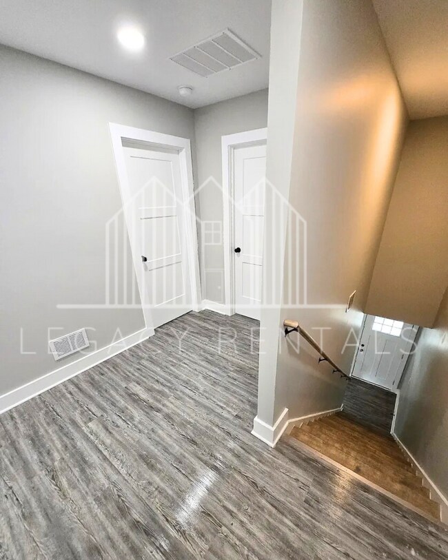 Photo - 1112 Race St