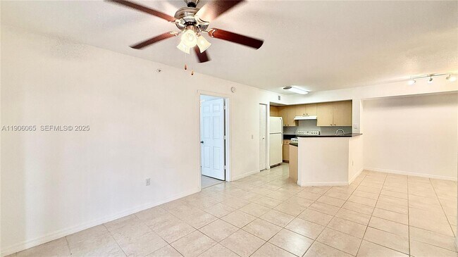 Photo - 4211 San Marino Blvd Unit 205