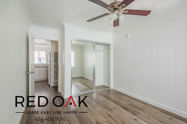 Photo - 4069 Oakwood Ave Unidad 12