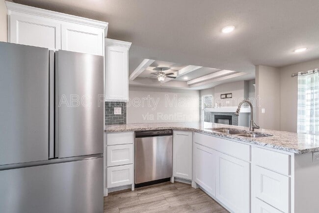 Photo - 328 N Otoe St