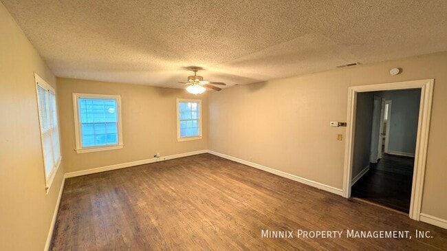 Photo - 2407 22nd St