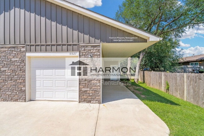 Building Photo - 5527 S Handley St