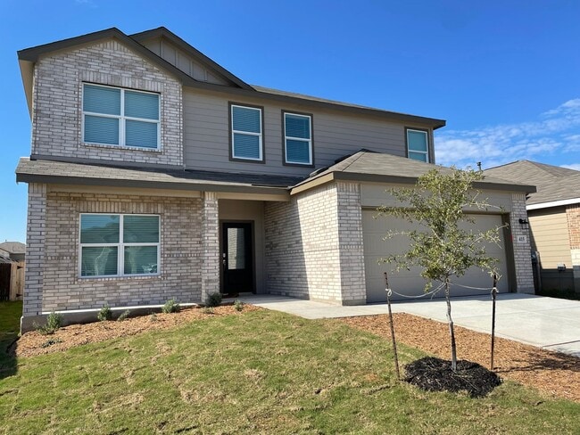 Building Photo - Large House in Heather Glen! 5 Bedrooms plus a Study & Game Room / Fridge Included / Gas Cooking ...