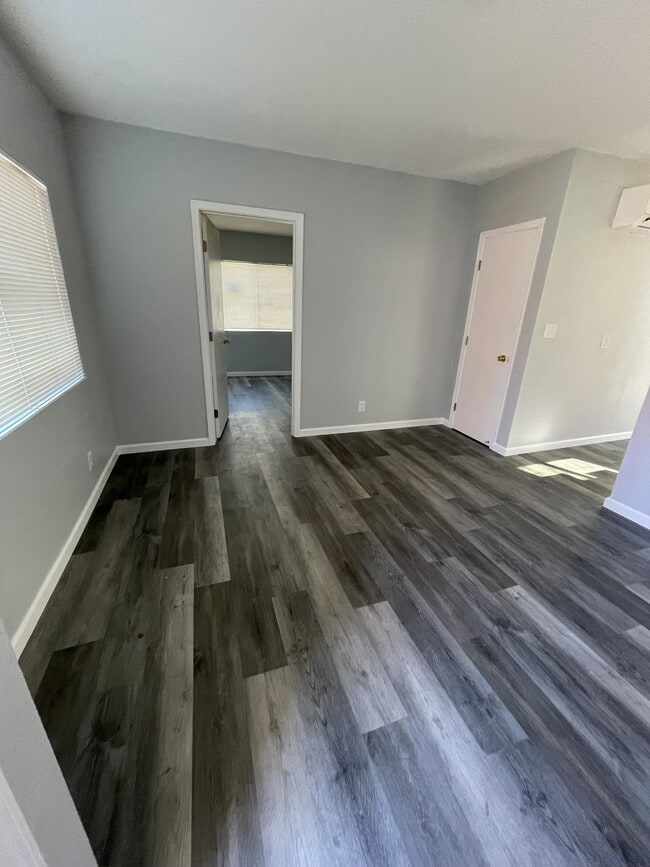 Photo - 1311 Lemon St