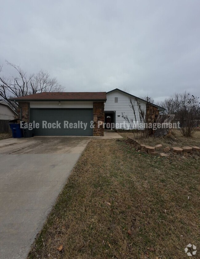 Building Photo - East Tulsa Home for Rent (3beds/2baths)