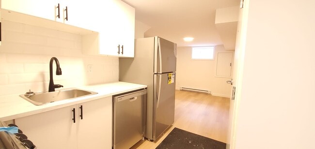 Photo - 101 Maple Dr