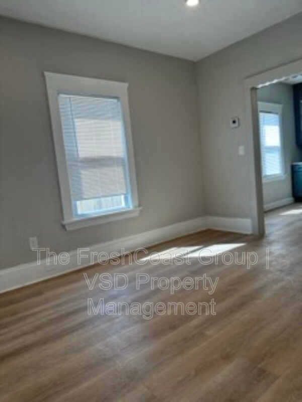 Photo - 789 Wayside Rd Unit 1