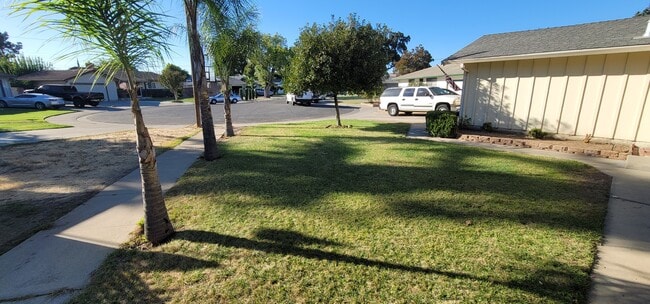 Photo - 4608 Mark Twain Pl