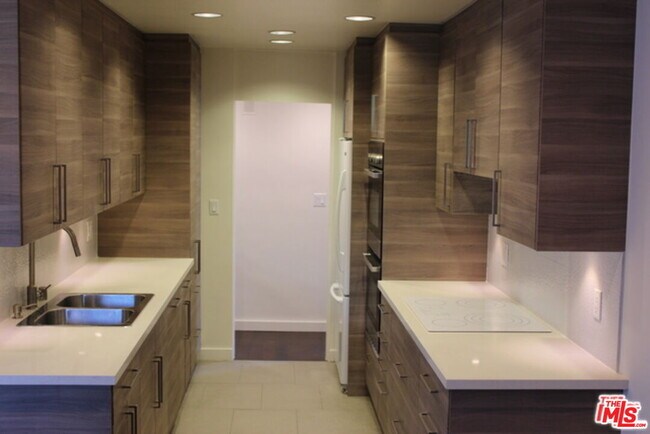 Photo - 11044 Ophir Dr Unidad 401