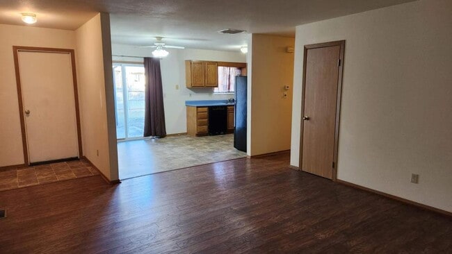 Photo - 530 N Orchard Ave