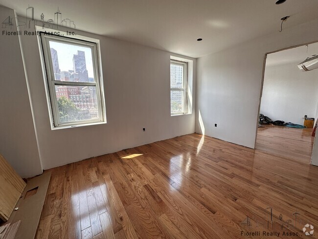 Building Photo - 39 Stillman St Unit 4 Rental