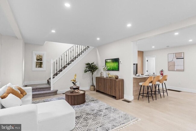 Photo - 4 E Haddon Ave