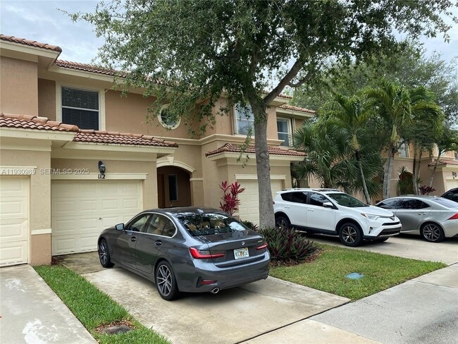 112 Wakulla Springs Way