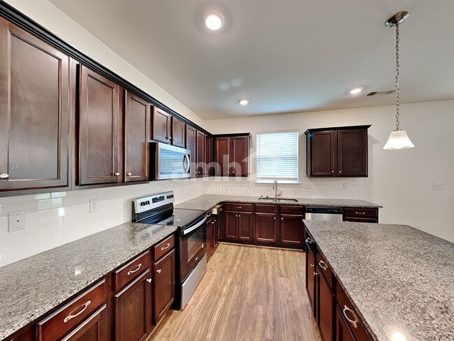 Photo - 2050 Brook Enclave Trail