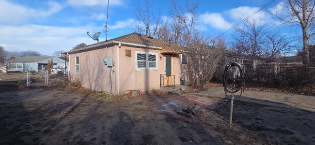 Photo - 2411 N Logan Ave