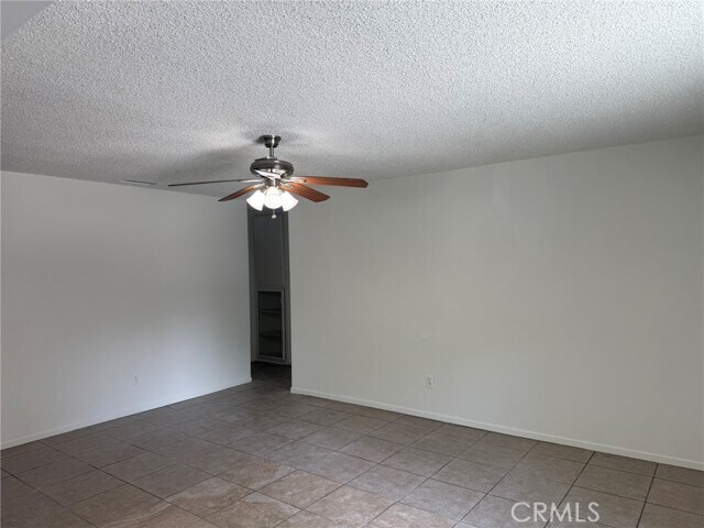Photo - 2545 Lime St