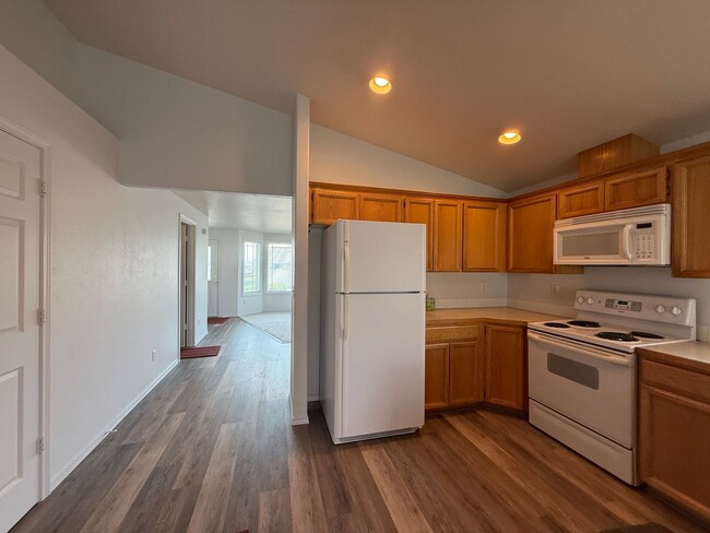 Photo - 4603 Messara Ln