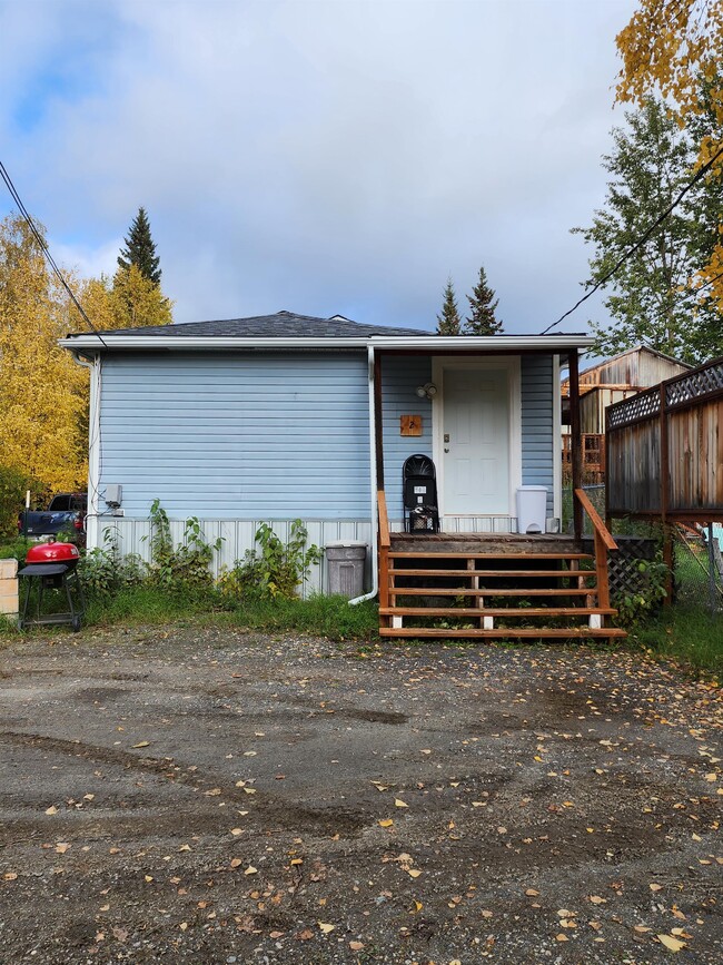Building Photo - 2763 Mack Blvd Unit 2