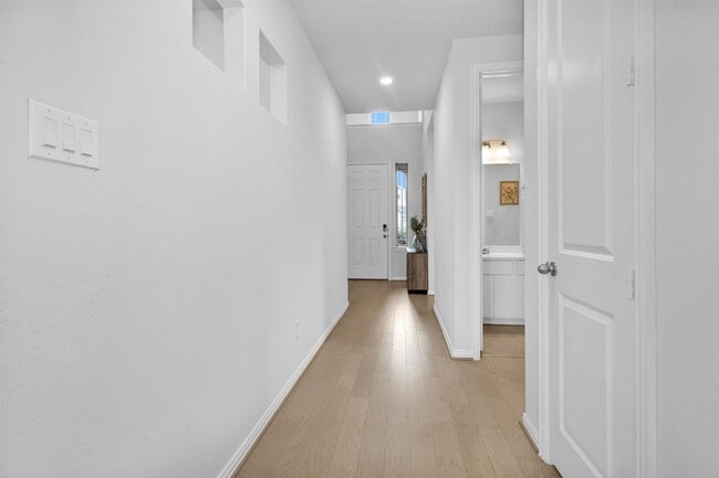 Photo - 2714 Sellers Island Dr