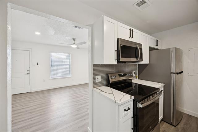 Photo - 809 W Broadus St