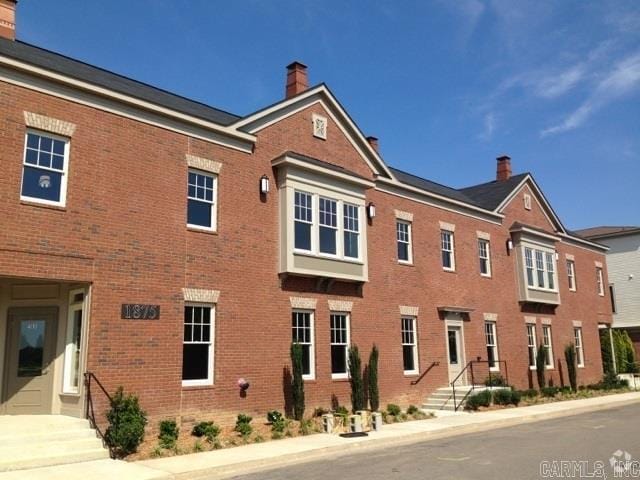 Building Photo - 1875 McKennon St Unit 10 Rental