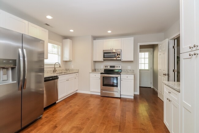 Photo - 524 Sycamore Br Rd