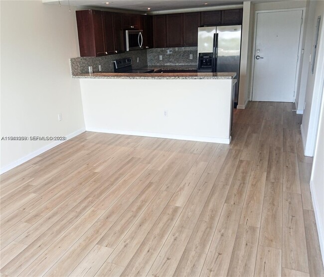 Photo - 2740 SW 28th Terrace Unit 507