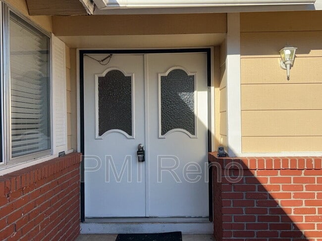 Photo - 3191 Shari Way