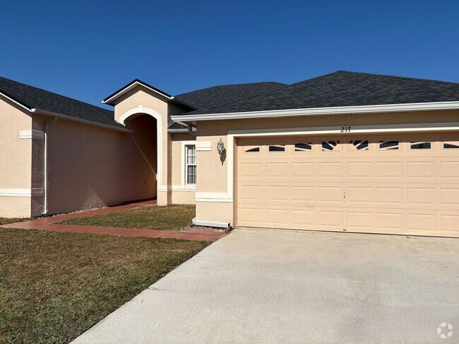 Building Photo - Single Family Home in Poinciana