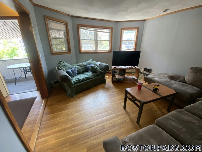 Photo - 107 North St