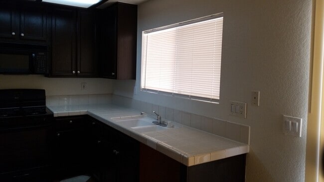 Photo - 474 Old Palms Dr