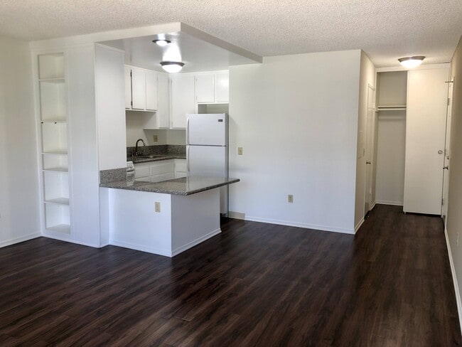 Concord Square Apartments
